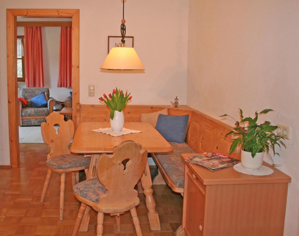 Ferienhaus Am Roemerweg Klais Δωμάτιο φωτογραφία