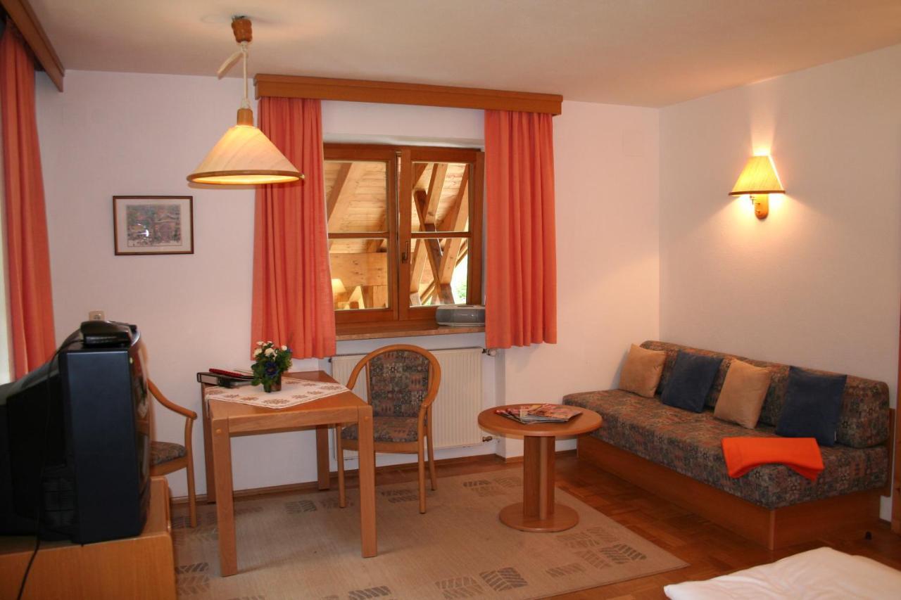 Ferienhaus Am Roemerweg Klais Εξωτερικό φωτογραφία